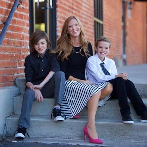 Meet your Posher, Laura